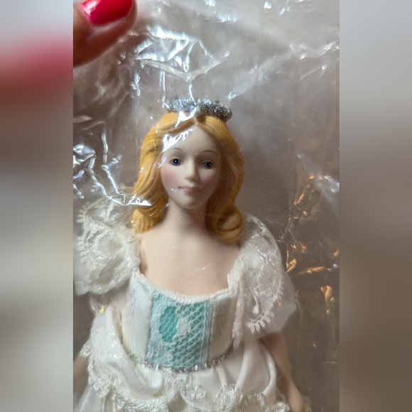 Avon Fine collectables Fairy princess 1989 - Picture 2 of 8